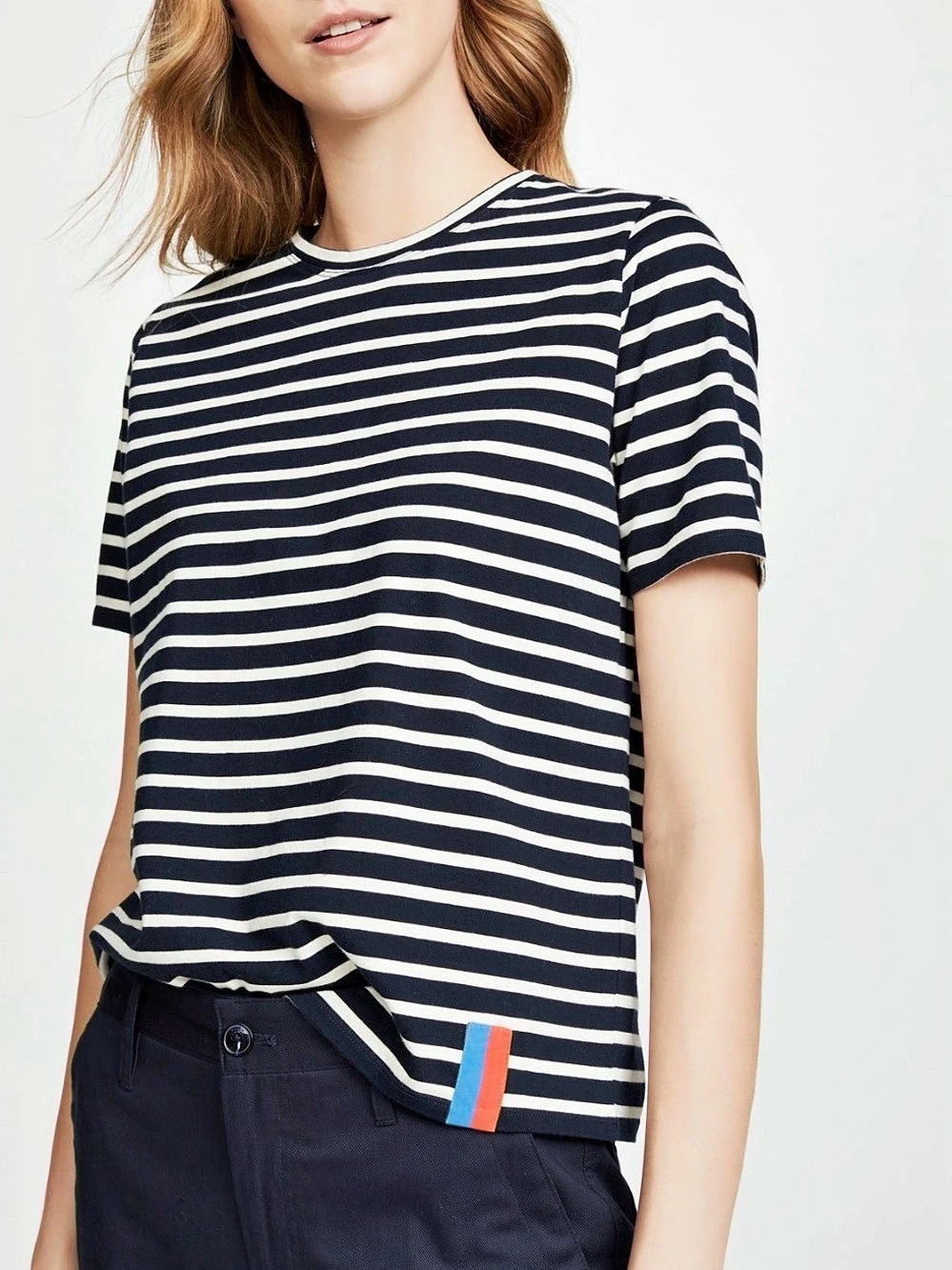 KULE The Modern Classic Tee Striped Cotton Tee in Blue & White Size M